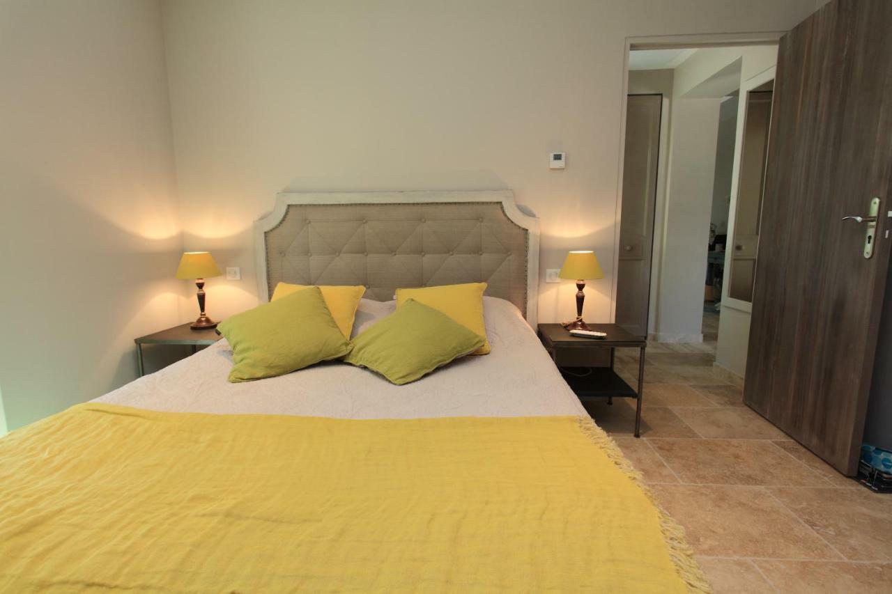 Mas De Gordes Villa Exterior photo